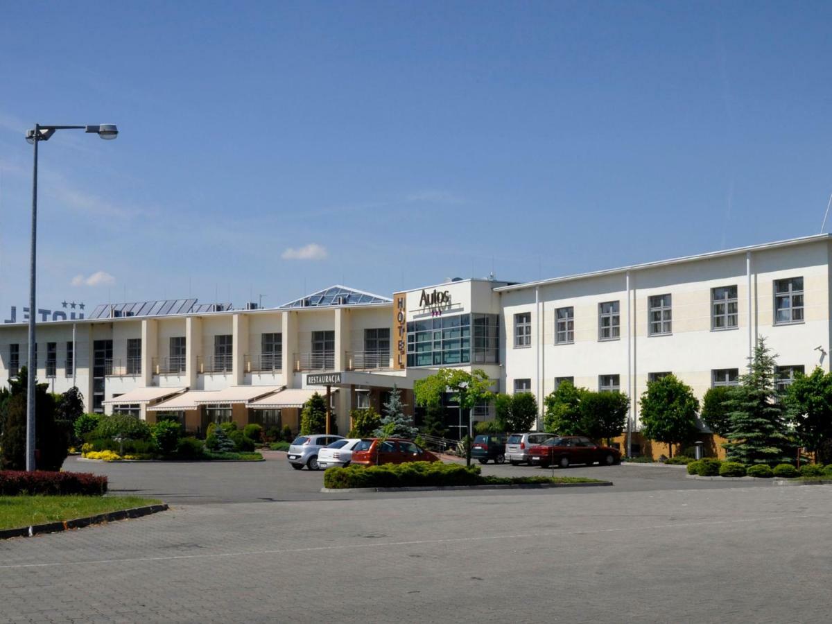 Hotel Restauracja Autos Солец Куявски Екстериор снимка